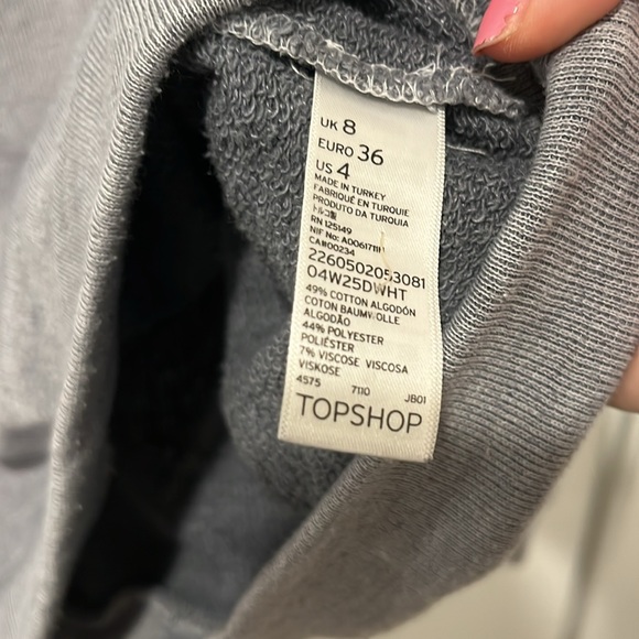 Topshop Ombre Cold Shoulder Long Sleeve Top - Picture 9 of 12